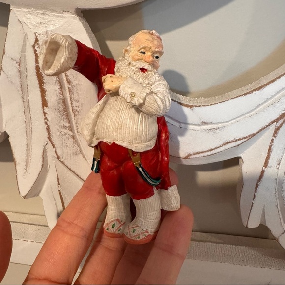 Vintage TWAS THE NIGHT BEFORE FIGURINES SANTA 4” - Picture 1 of 5